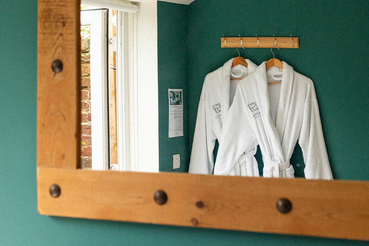 Stylish & Cosy Margate Escape With Hot Tub And Log Burner Dogs Welcome Exterior foto